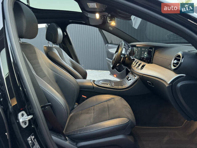 Черный Мерседес Е-Класс, объемом двигателя 1.95 л и пробегом 70 тыс. км за 66500 $, фото 100 на Automoto.ua