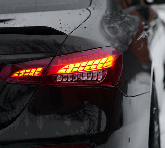 Чорний Мерседес Е-Клас, об'ємом двигуна 2 л та пробігом 94 тис. км за 45000 $, фото 12 на Automoto.ua