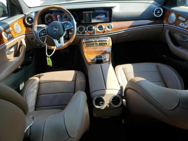 Черный Мерседес Е-Класс, объемом двигателя 0 л и пробегом 107 тыс. км за 7100 $, фото 7 на Automoto.ua