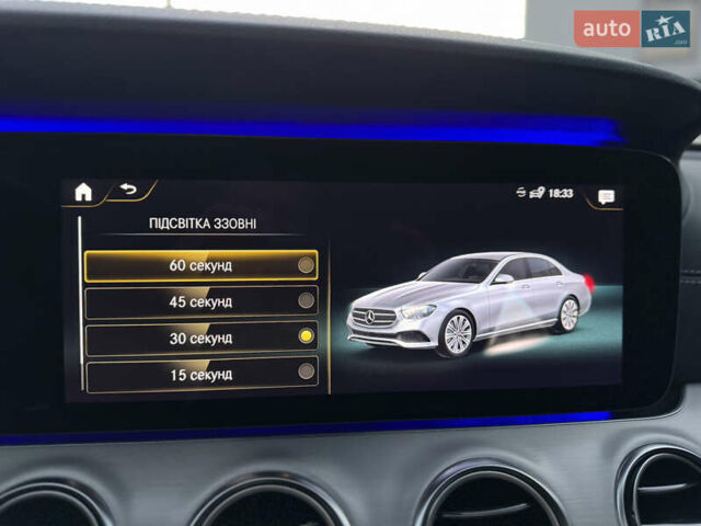 Черный Мерседес Е-Класс, объемом двигателя 1.95 л и пробегом 70 тыс. км за 66500 $, фото 83 на Automoto.ua