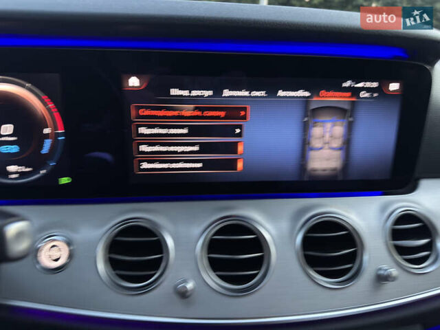 Чорний Мерседес Е-Клас, об'ємом двигуна 1.95 л та пробігом 148 тис. км за 50000 $, фото 23 на Automoto.ua