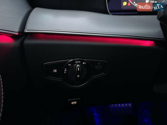 Черный Мерседес Е-Класс, объемом двигателя 1.95 л и пробегом 70 тыс. км за 66500 $, фото 69 на Automoto.ua