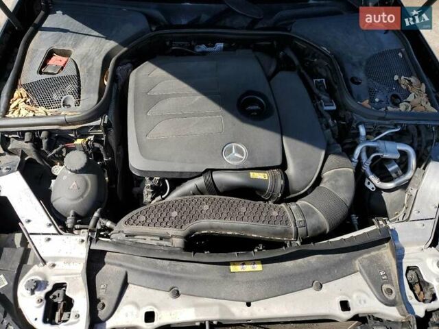 Чорний Мерседес Е-Клас, об'ємом двигуна 2 л та пробігом 107 тис. км за 9000 $, фото 10 на Automoto.ua