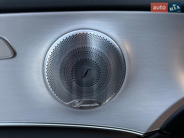 Черный Мерседес Е-Класс, объемом двигателя 1.95 л и пробегом 70 тыс. км за 66500 $, фото 96 на Automoto.ua