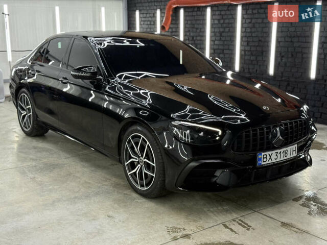 Черный Мерседес Е-Класс, объемом двигателя 1.95 л и пробегом 150 тыс. км за 47777 $, фото 12 на Automoto.ua