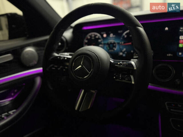 Черный Мерседес Е-Класс, объемом двигателя 1.95 л и пробегом 150 тыс. км за 47777 $, фото 84 на Automoto.ua