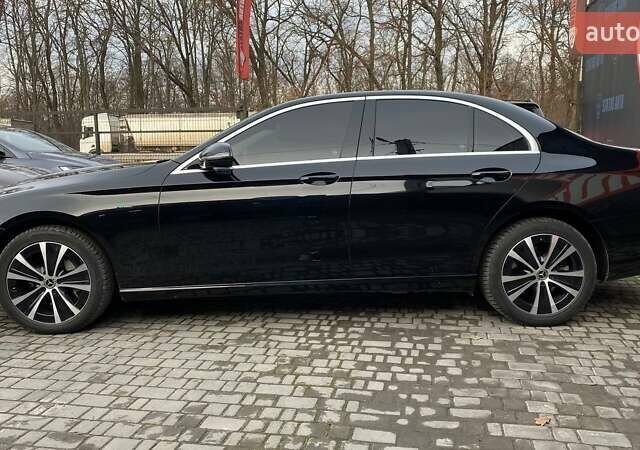 Чорний Мерседес Е-Клас, об'ємом двигуна 1.95 л та пробігом 151 тис. км за 48000 $, фото 4 на Automoto.ua