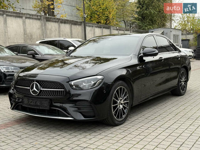 Чорний Мерседес Е-Клас, об'ємом двигуна 2 л та пробігом 99 тис. км за 49500 $, фото 2 на Automoto.ua