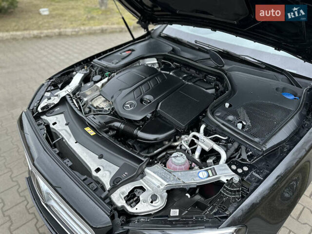 Чорний Мерседес Е-Клас, об'ємом двигуна 1.95 л та пробігом 112 тис. км за 38400 $, фото 23 на Automoto.ua