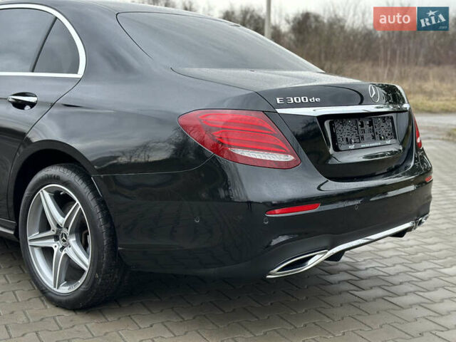 Чорний Мерседес Е-Клас, об'ємом двигуна 1.95 л та пробігом 112 тис. км за 38400 $, фото 9 на Automoto.ua