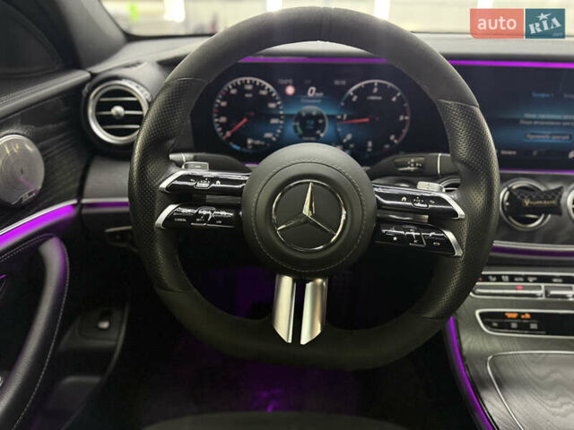 Черный Мерседес Е-Класс, объемом двигателя 1.95 л и пробегом 150 тыс. км за 47777 $, фото 77 на Automoto.ua