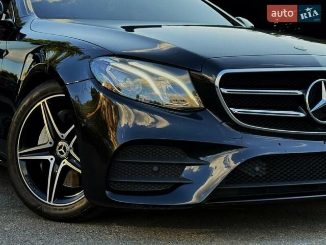 Чорний Мерседес Е-Клас, об'ємом двигуна 1.95 л та пробігом 105 тис. км за 38999 $, фото 11 на Automoto.ua
