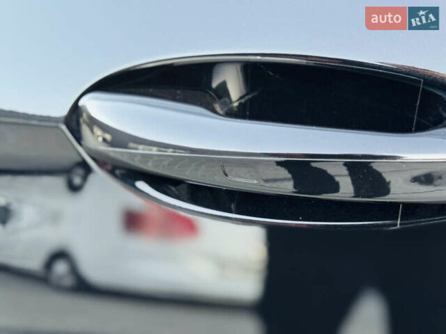 Черный Мерседес Е-Класс, объемом двигателя 1.95 л и пробегом 70 тыс. км за 66500 $, фото 45 на Automoto.ua