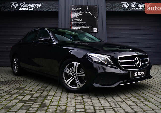 Чорний Мерседес Е-Клас, об'ємом двигуна 1.6 л та пробігом 54 тис. км за 37500 $, фото 1 на Automoto.ua