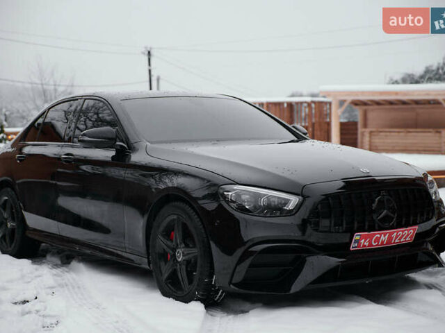 Чорний Мерседес Е-Клас, об'ємом двигуна 2 л та пробігом 94 тис. км за 45000 $, фото 1 на Automoto.ua