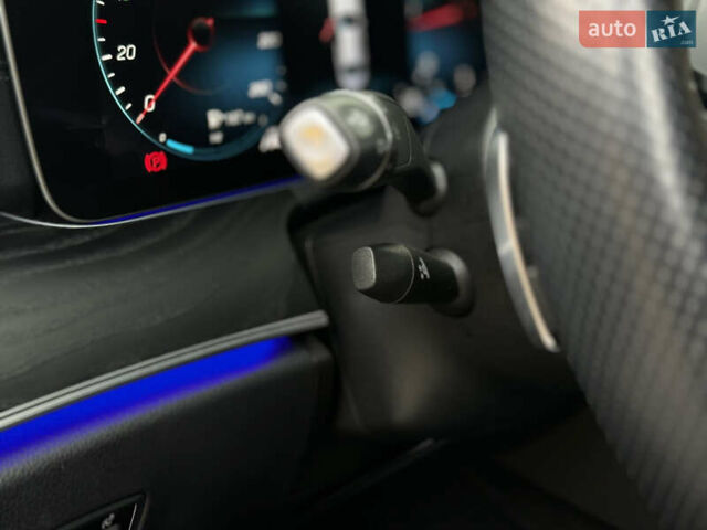 Черный Мерседес Е-Класс, объемом двигателя 2 л и пробегом 78 тыс. км за 50000 $, фото 49 на Automoto.ua