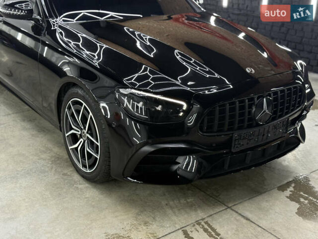 Черный Мерседес Е-Класс, объемом двигателя 1.95 л и пробегом 150 тыс. км за 47777 $, фото 26 на Automoto.ua