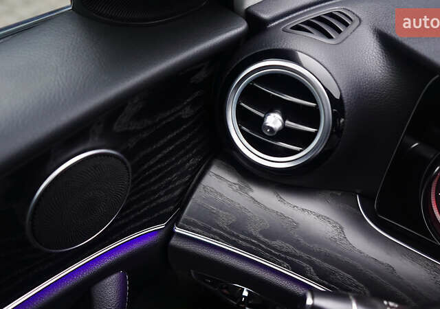 Чорний Мерседес Е-Клас, об'ємом двигуна 1.6 л та пробігом 54 тис. км за 37500 $, фото 23 на Automoto.ua