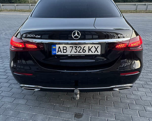 Чорний Мерседес Е-Клас, об'ємом двигуна 1.95 л та пробігом 148 тис. км за 50000 $, фото 5 на Automoto.ua