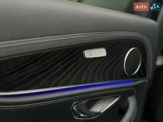 Черный Мерседес Е-Класс, объемом двигателя 2 л и пробегом 78 тыс. км за 50000 $, фото 54 на Automoto.ua