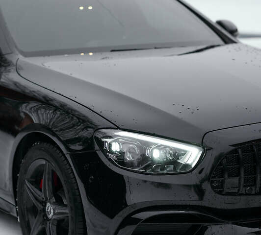 Чорний Мерседес Е-Клас, об'ємом двигуна 2 л та пробігом 94 тис. км за 45000 $, фото 3 на Automoto.ua