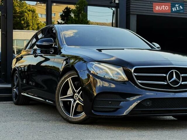 Черный Мерседес Е-Класс, объемом двигателя 1.95 л и пробегом 105 тыс. км за 38900 $, фото 12 на Automoto.ua