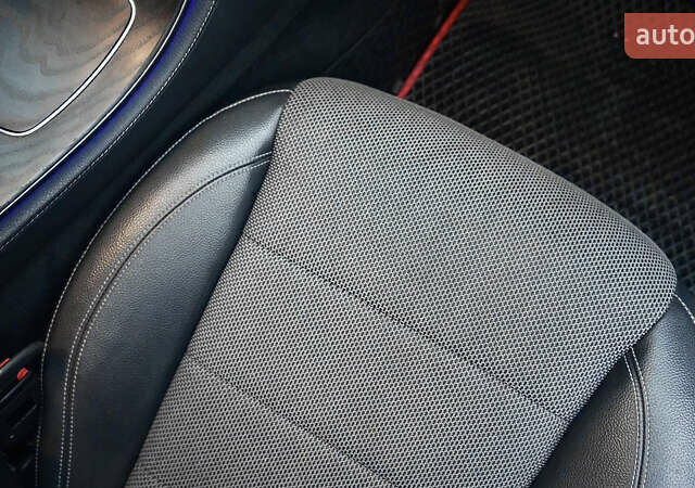 Чорний Мерседес Е-Клас, об'ємом двигуна 1.6 л та пробігом 54 тис. км за 37500 $, фото 37 на Automoto.ua