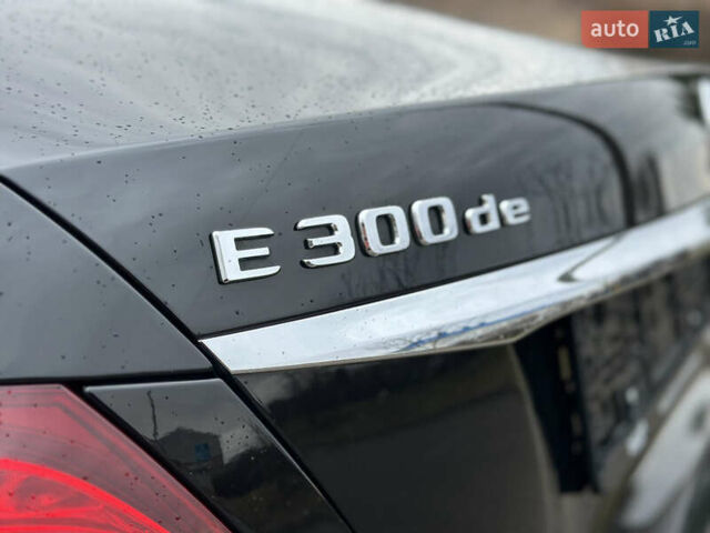 Чорний Мерседес Е-Клас, об'ємом двигуна 1.95 л та пробігом 112 тис. км за 38400 $, фото 11 на Automoto.ua