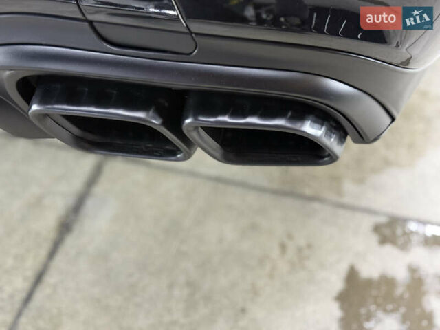 Черный Мерседес Е-Класс, объемом двигателя 1.95 л и пробегом 150 тыс. км за 47777 $, фото 45 на Automoto.ua