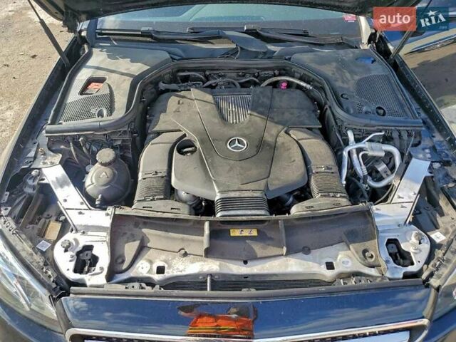 Черный Мерседес Е-Класс, объемом двигателя 3 л и пробегом 87 тыс. км за 13100 $, фото 10 на Automoto.ua