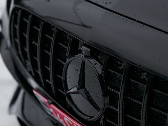 Черный Мерседес Е-Класс, объемом двигателя 2 л и пробегом 64 тыс. км за 45000 $, фото 12 на Automoto.ua