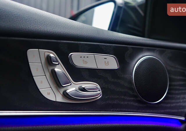 Чорний Мерседес Е-Клас, об'ємом двигуна 1.6 л та пробігом 54 тис. км за 37500 $, фото 24 на Automoto.ua