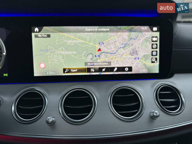 Черный Мерседес Е-Класс, объемом двигателя 1.95 л и пробегом 70 тыс. км за 66500 $, фото 52 на Automoto.ua