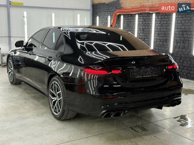 Черный Мерседес Е-Класс, объемом двигателя 1.95 л и пробегом 150 тыс. км за 47777 $, фото 44 на Automoto.ua