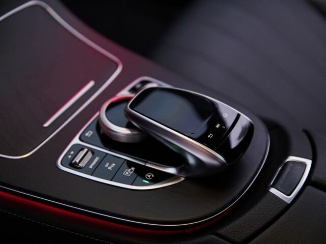 Черный Мерседес Е-Класс, объемом двигателя 2 л и пробегом 64 тыс. км за 45000 $, фото 21 на Automoto.ua