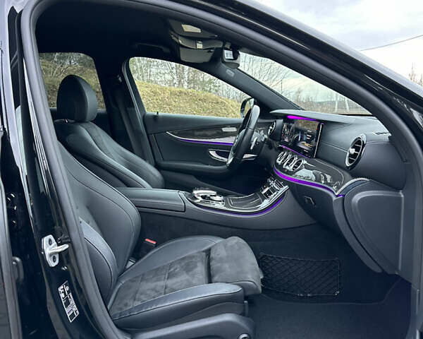 Чорний Мерседес Е-Клас, об'ємом двигуна 1.95 л та пробігом 112 тис. км за 38400 $, фото 47 на Automoto.ua