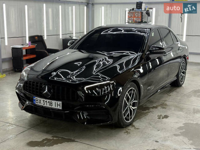 Черный Мерседес Е-Класс, объемом двигателя 1.95 л и пробегом 150 тыс. км за 47777 $, фото 11 на Automoto.ua