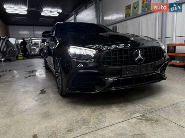 Черный Мерседес Е-Класс, объемом двигателя 1.95 л и пробегом 150 тыс. км за 47777 $, фото 36 на Automoto.ua