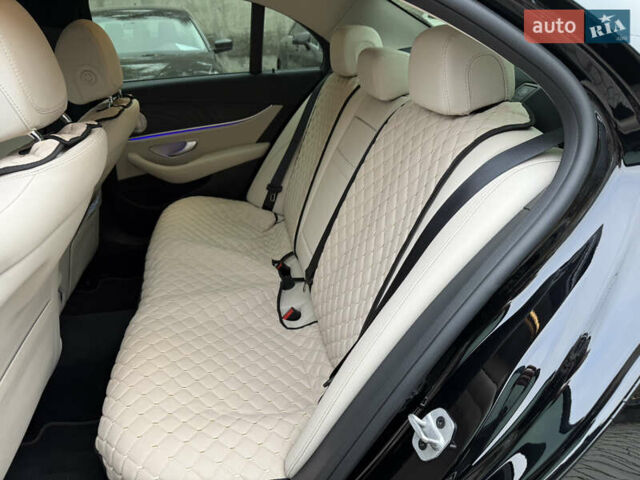 Чорний Мерседес Е-Клас, об'ємом двигуна 2 л та пробігом 99 тис. км за 49500 $, фото 6 на Automoto.ua