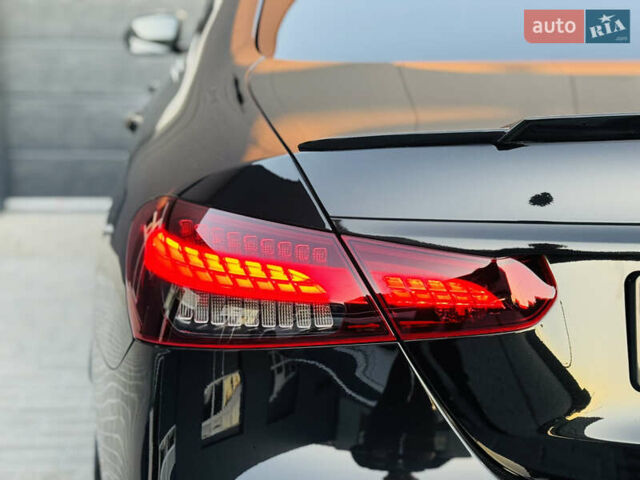 Черный Мерседес Е-Класс, объемом двигателя 1.95 л и пробегом 70 тыс. км за 66500 $, фото 26 на Automoto.ua