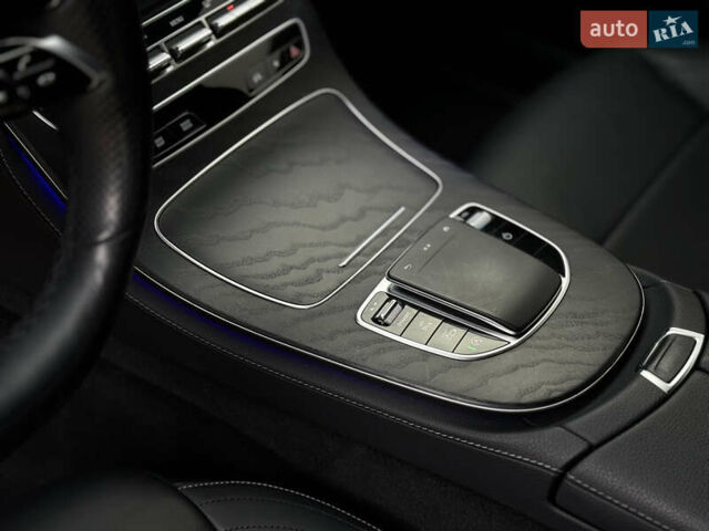 Черный Мерседес Е-Класс, объемом двигателя 2 л и пробегом 78 тыс. км за 50000 $, фото 42 на Automoto.ua