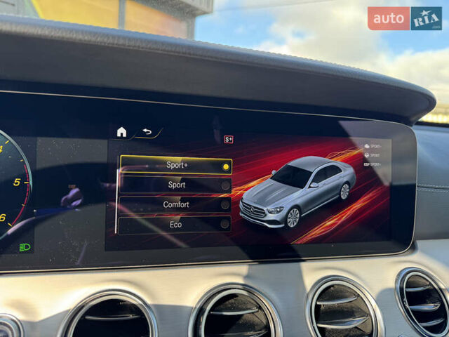 Черный Мерседес Е-Класс, объемом двигателя 2.93 л и пробегом 153 тыс. км за 51999 $, фото 72 на Automoto.ua