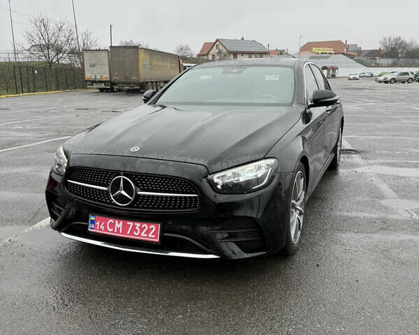 Черный Мерседес Е-Класс, объемом двигателя 2 л и пробегом 36 тыс. км за 36000 $, фото 3 на Automoto.ua