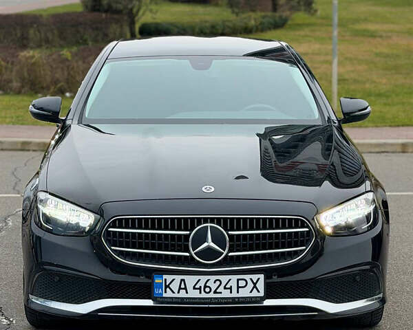 Чорний Мерседес Е-Клас, об'ємом двигуна 1.95 л та пробігом 40 тис. км за 43900 $, фото 1 на Automoto.ua