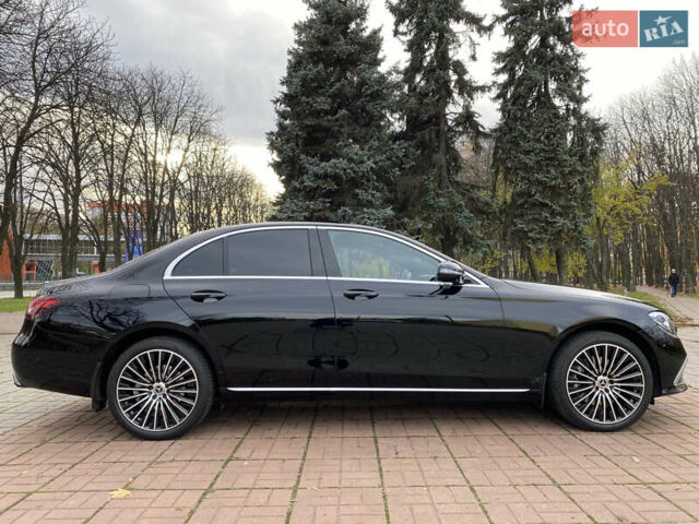 Черный Мерседес Е-Класс, объемом двигателя 2 л и пробегом 71 тыс. км за 53700 $, фото 19 на Automoto.ua