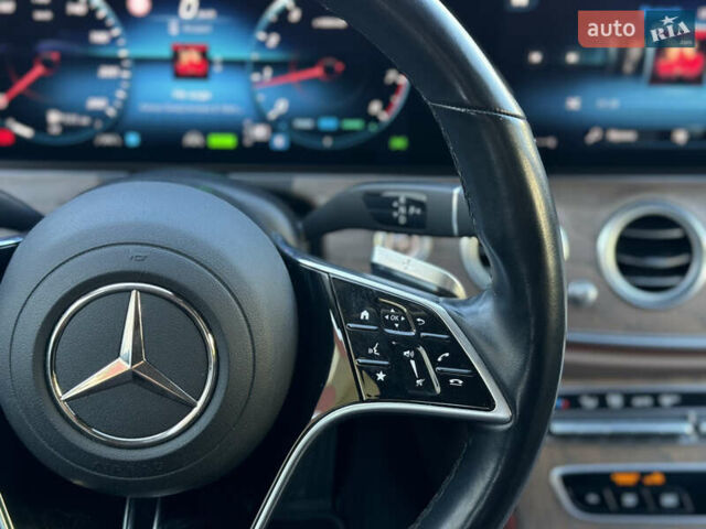 Черный Мерседес Е-Класс, объемом двигателя 2 л и пробегом 107 тыс. км за 45500 $, фото 37 на Automoto.ua