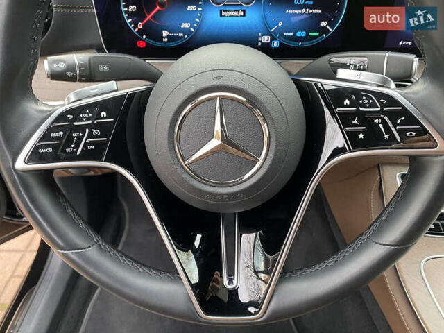 Черный Мерседес Е-Класс, объемом двигателя 2 л и пробегом 71 тыс. км за 53700 $, фото 50 на Automoto.ua