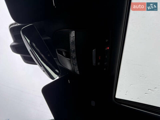 Черный Мерседес Е-Класс, объемом двигателя 2 л и пробегом 36 тыс. км за 36000 $, фото 11 на Automoto.ua