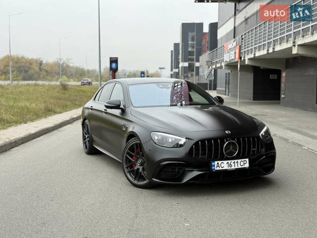 Черный Мерседес Е-Класс, объемом двигателя 4 л и пробегом 47 тыс. км за 120000 $, фото 2 на Automoto.ua