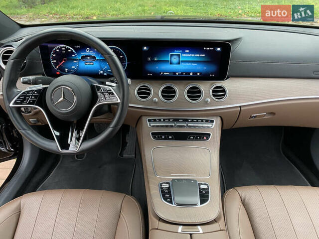 Черный Мерседес Е-Класс, объемом двигателя 2 л и пробегом 71 тыс. км за 53700 $, фото 30 на Automoto.ua